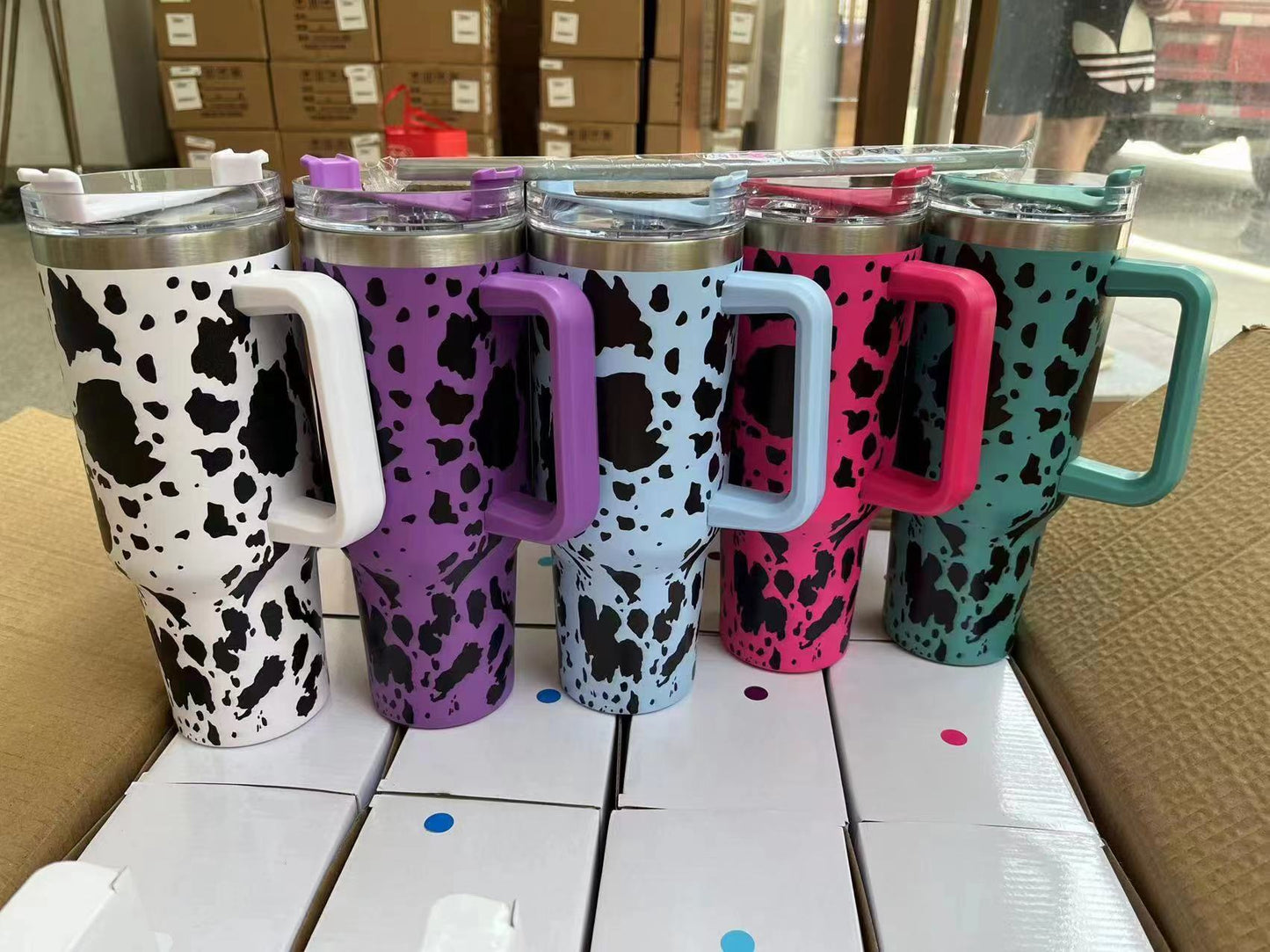 US warehouse wholesale 40oz COW PRINT DESIGN Cowhide Spot Quencher Tumbler With Handle and Straw