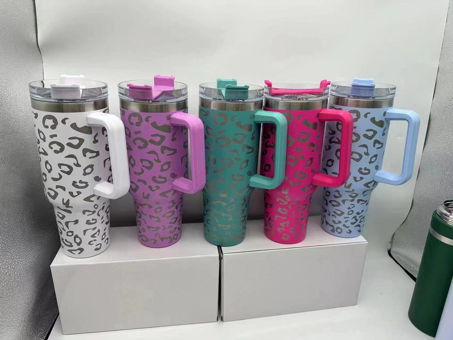 US shipping wholesale 40oz Leopard Engraved Tumbler 16 Pack mixed color case